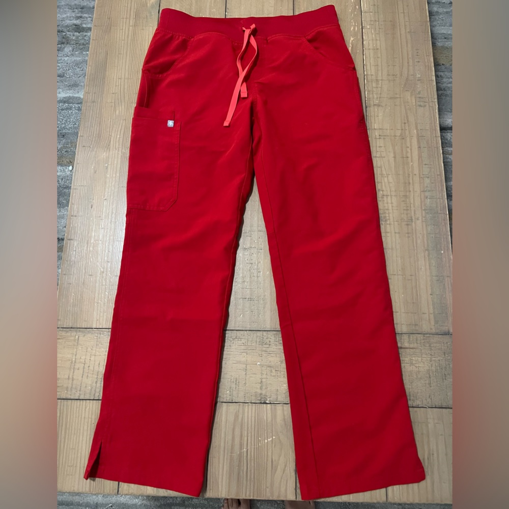 FIGS scrub pants